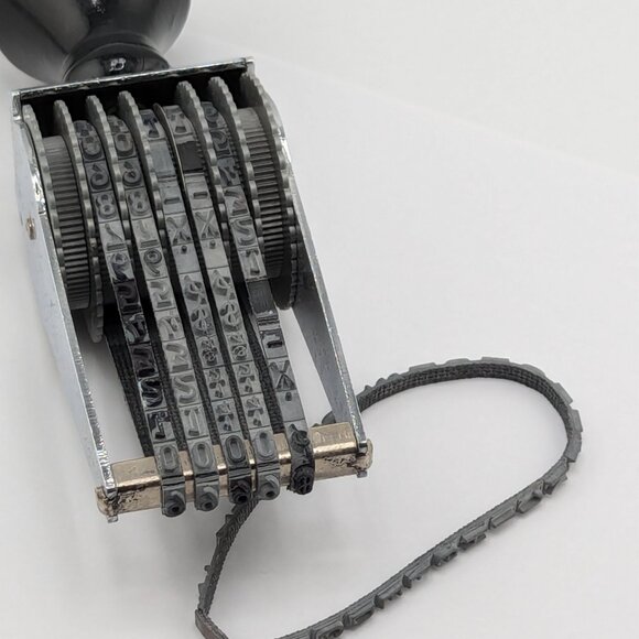 Vintage COSCO 6 digits stamp with wood handle and 5 rubber stripes - Picture 2 of 5